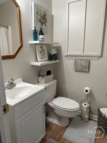 $2,400 | 312 Bonaventure Road, Thunderbolt, GA 31404