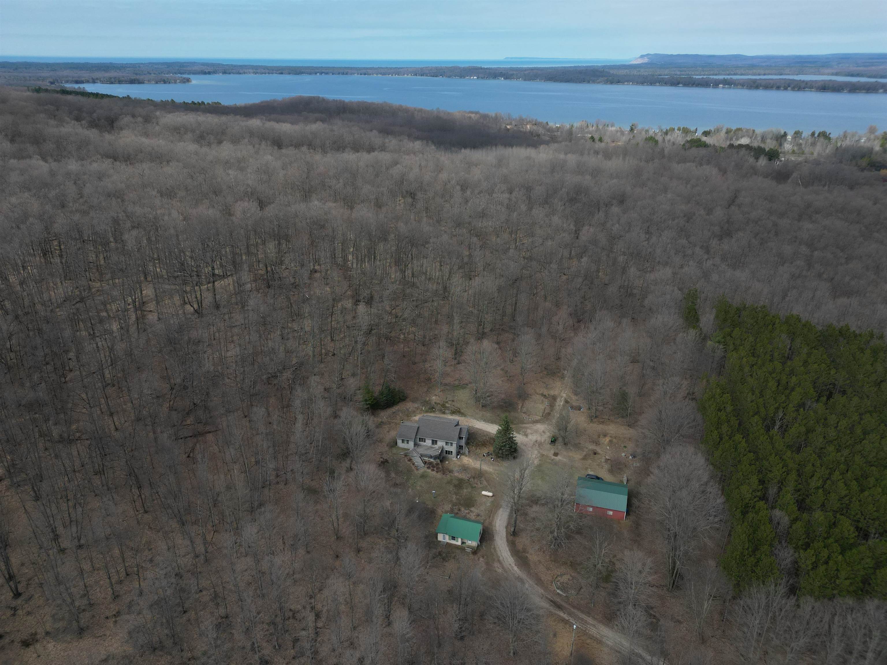 2258 Harris Road Beulah, MI 49617 - Photo 3 of 38