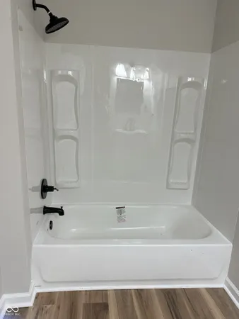 $1,400 | 2517 Brookway Street, Indianapolis, IN 46218