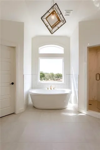 $896,325 | 2461 176th Street, Overland Park, KS 66085