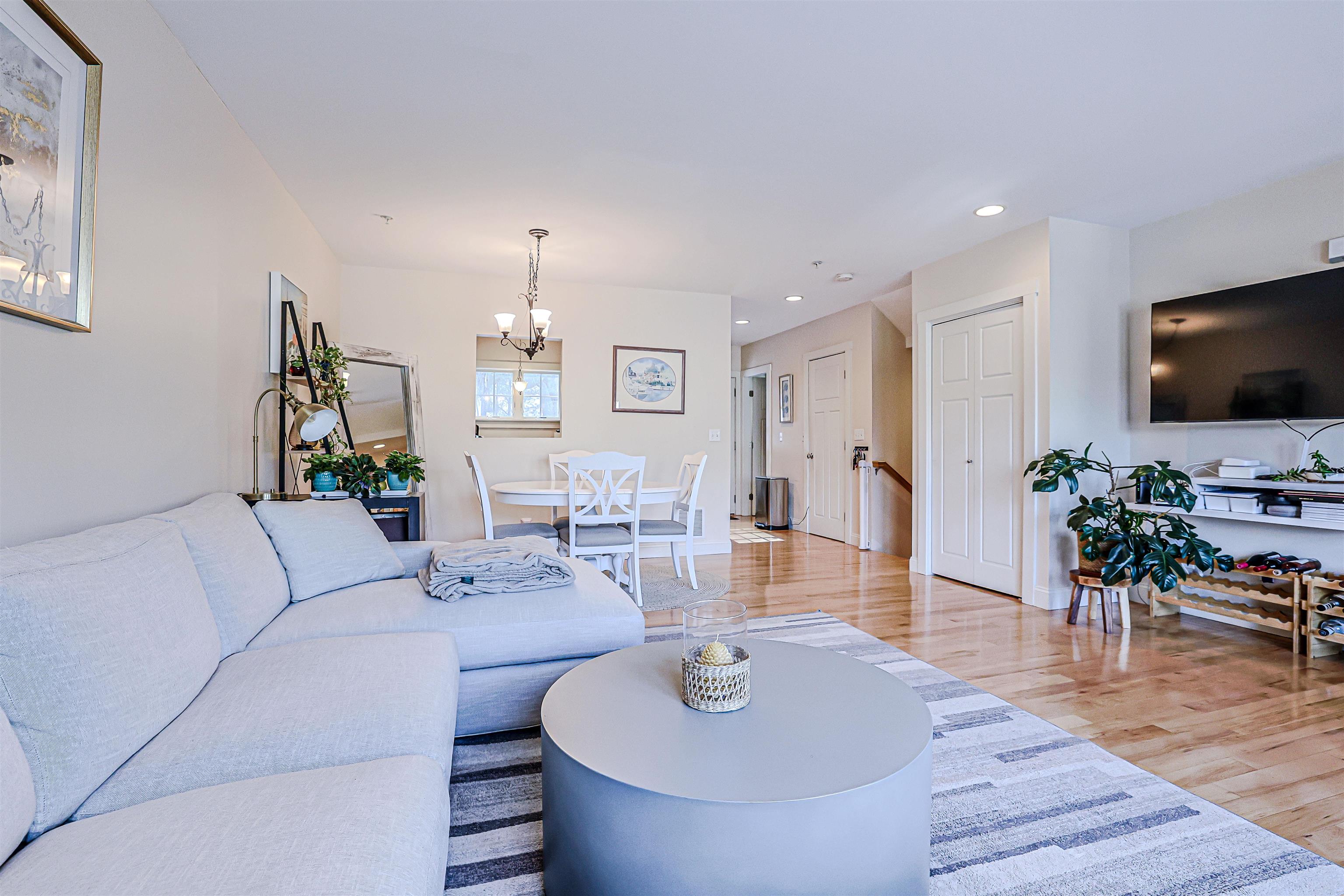 337 Mt Support Road, Unit 103 Lebanon, NH 03766 - Photo 6 of 25