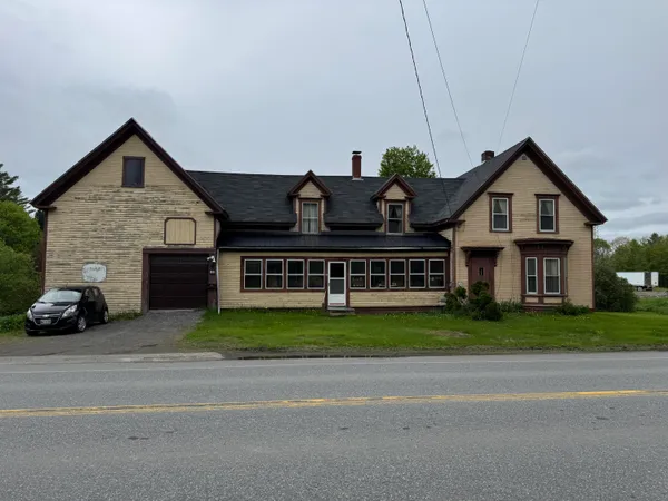 $149,900 | 41 South Main Street, Guilford, ME 04443