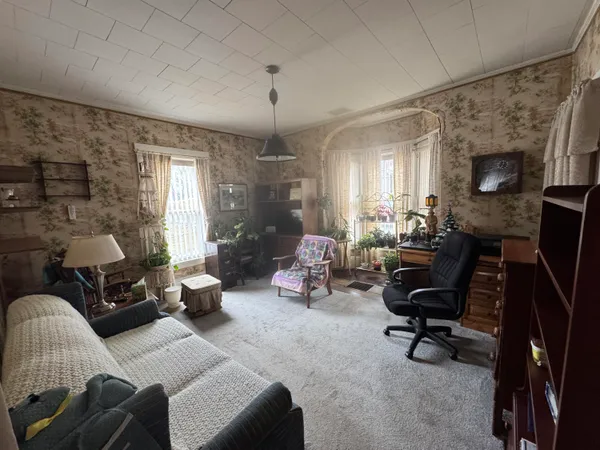 $149,900 | 41 South Main Street, Guilford, ME 04443