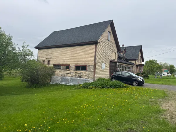 $149,900 | 41 South Main Street, Guilford, ME 04443