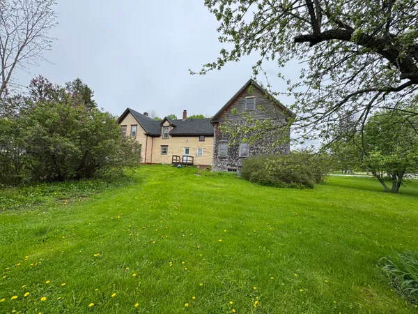 $149,900 | 41 South Main Street, Guilford, ME 04443