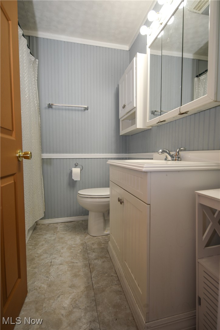 55490 National Road Bridgeport, OH 43912 - Photo 6 of 17 Gallery Image 6