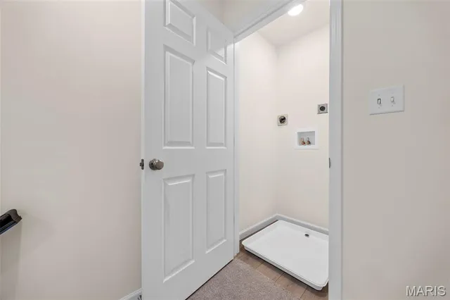 $279,900 | 463 Sunset Hollow Drive, Wentzville, MO 63385