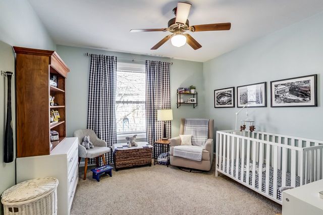 923 West Addison Street, Unit 2A Chicago, IL 60613 - Photo 15 of 24