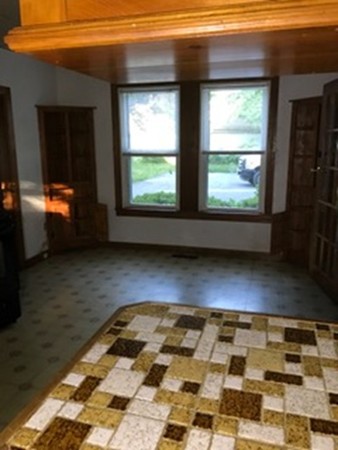 27 Gates Road Sterling, MA 01564 - Photo 6 of 21 Gallery Image 6