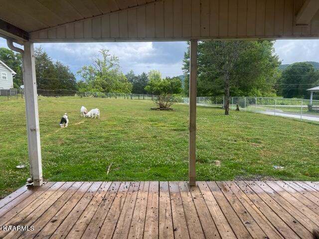 5709 Roberts Road Corryton, TN 37721 - Photo 15 of 24 15