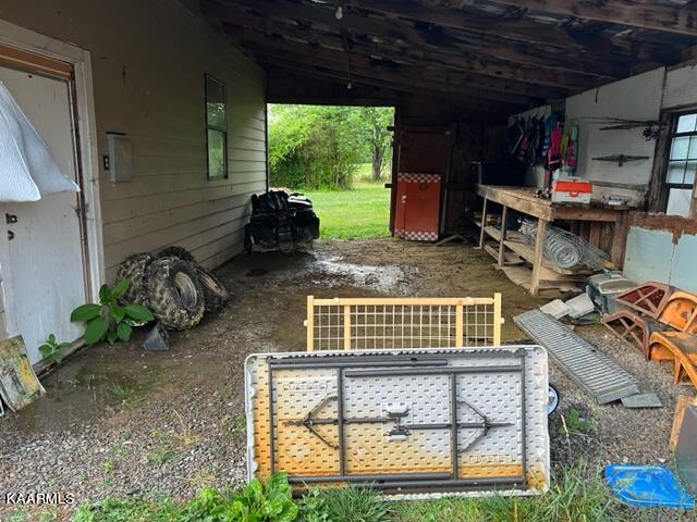 5709 Roberts Road Corryton, TN 37721 - Photo 17 of 24 17 - Carport