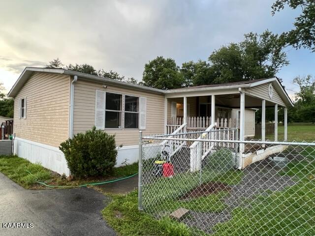 5709 Roberts Road Corryton, TN 37721 - Photo 2 of 24 2