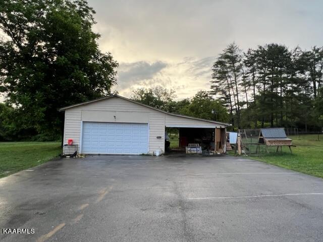 5709 Roberts Road Corryton, TN 37721 - Photo 3 of 24 3