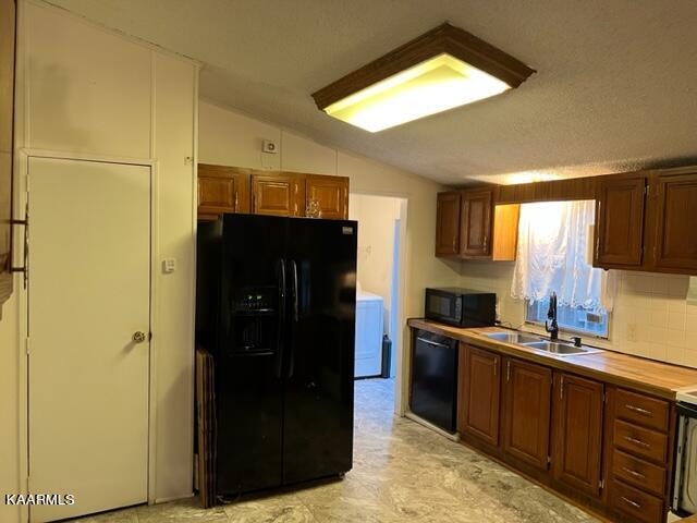 5709 Roberts Road Corryton, TN 37721 - Photo 8 of 24 8