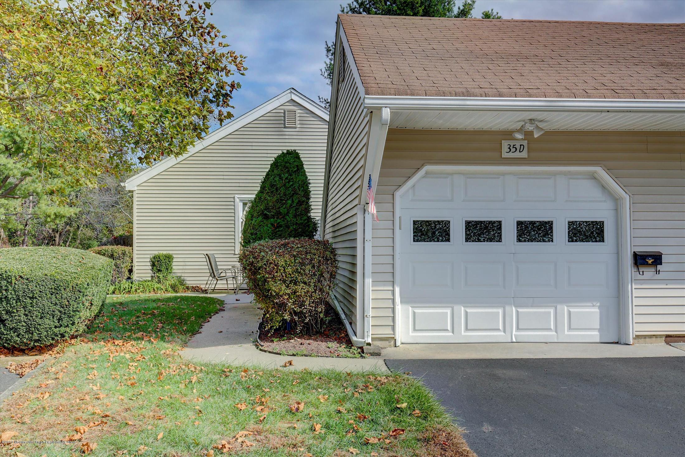 35 D Zacatin Road, Unit 1000 Freehold, NJ 07728 - Photo 14 of 16 24-Front of Home
