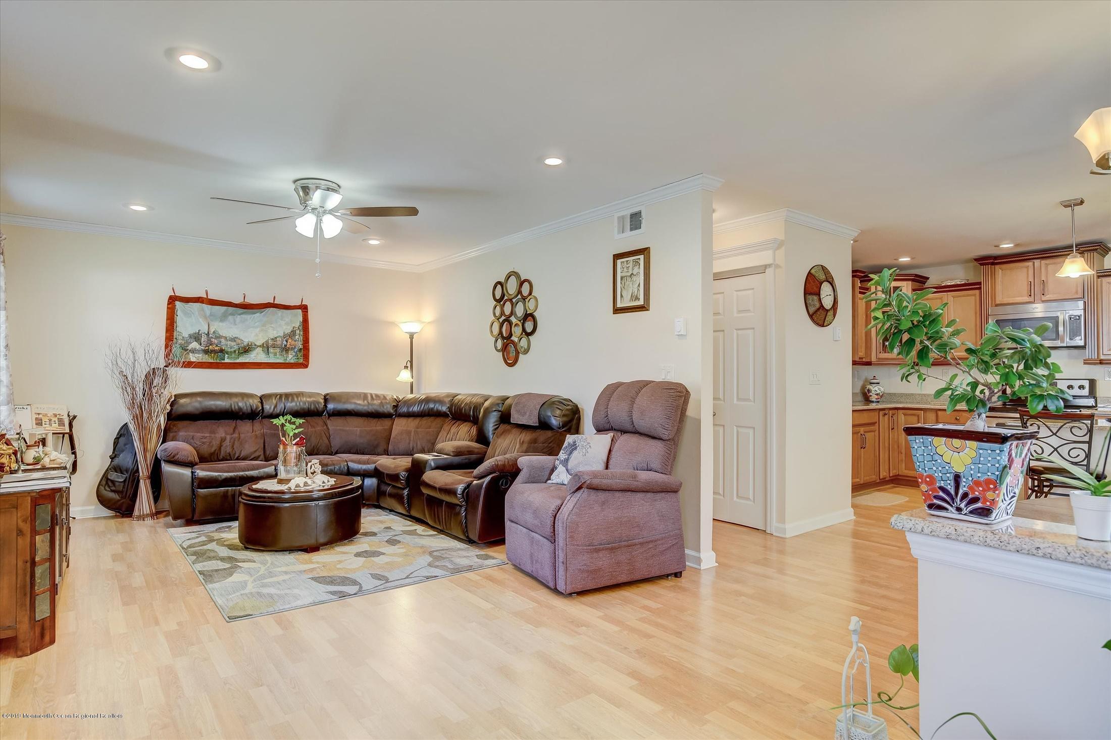 35 D Zacatin Road, Unit 1000 Freehold, NJ 07728 - Photo 5 of 16 07-Family Room