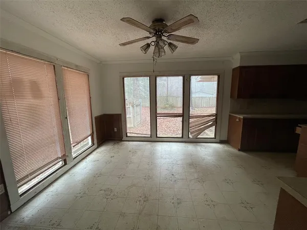 $64,900 | 8696 Highway 169, Mooringsport, LA 71060