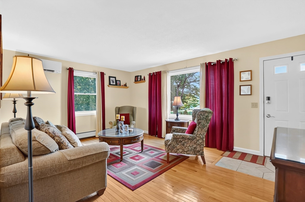 10 Humeston Slope Holyoke, MA 01040 - Photo 11 of 41 Gallery Image 11