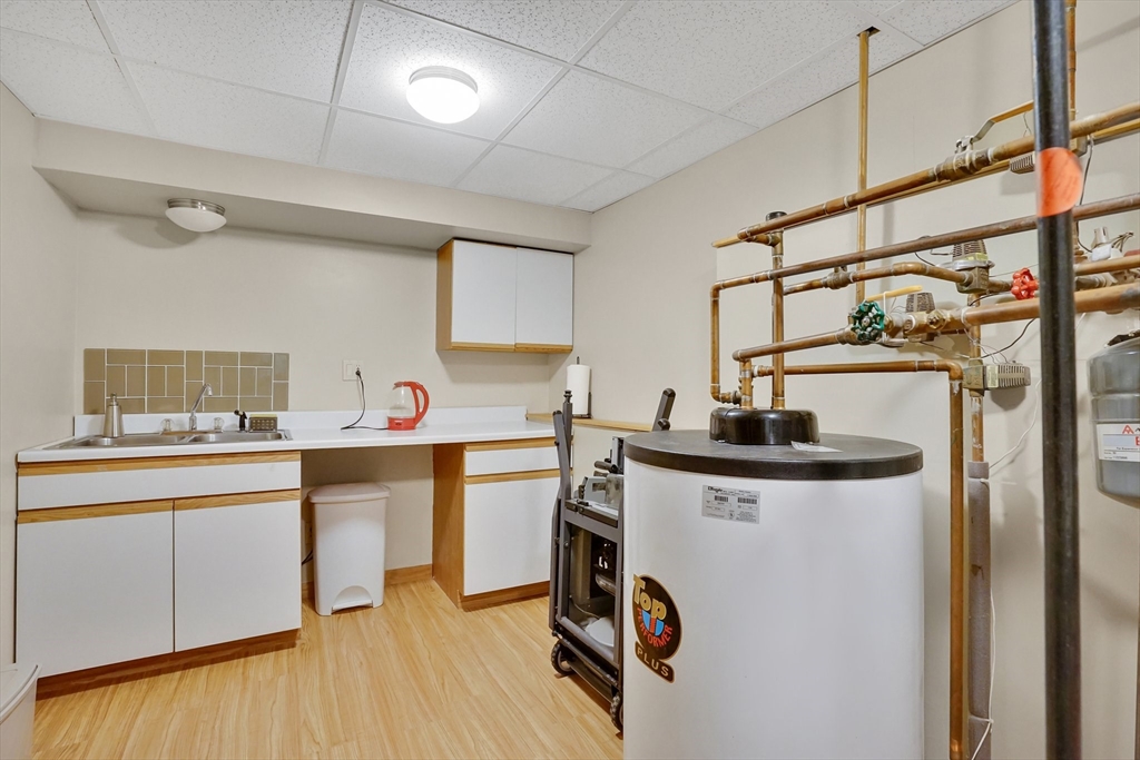 10 Humeston Slope Holyoke, MA 01040 - Photo 36 of 41 Gallery Image 36