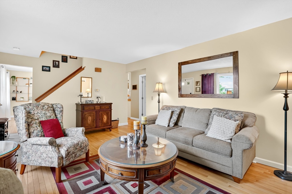 10 Humeston Slope Holyoke, MA 01040 - Photo 9 of 41 Gallery Image 9