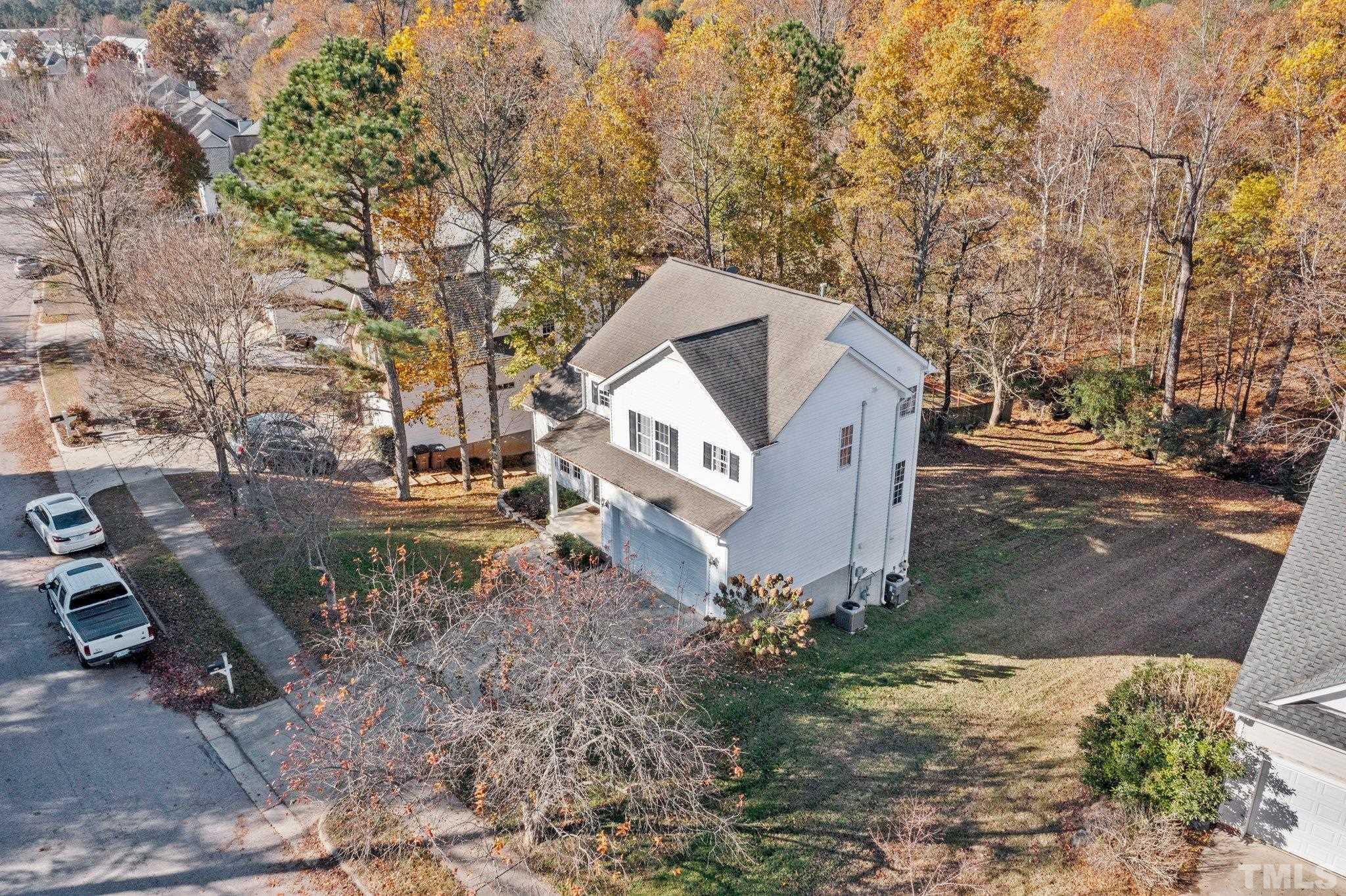 604 Deacon Ridge Street Wake Forest, NC 27587 - Photo 4 of 30 Gallery Image 4