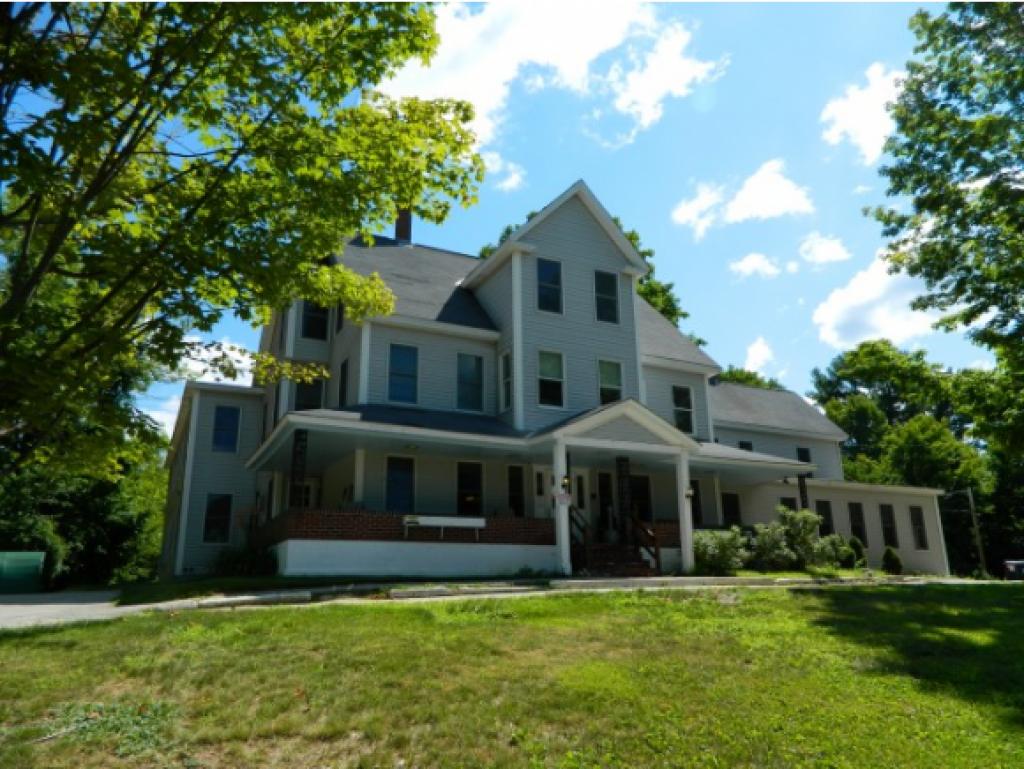 38 North Shore Road Derry, NH 03038 - Photo 1 of 4
