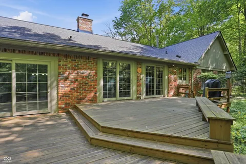 $635,000 | 625 Eagle Creek Circle, Zionsville, IN 46077
