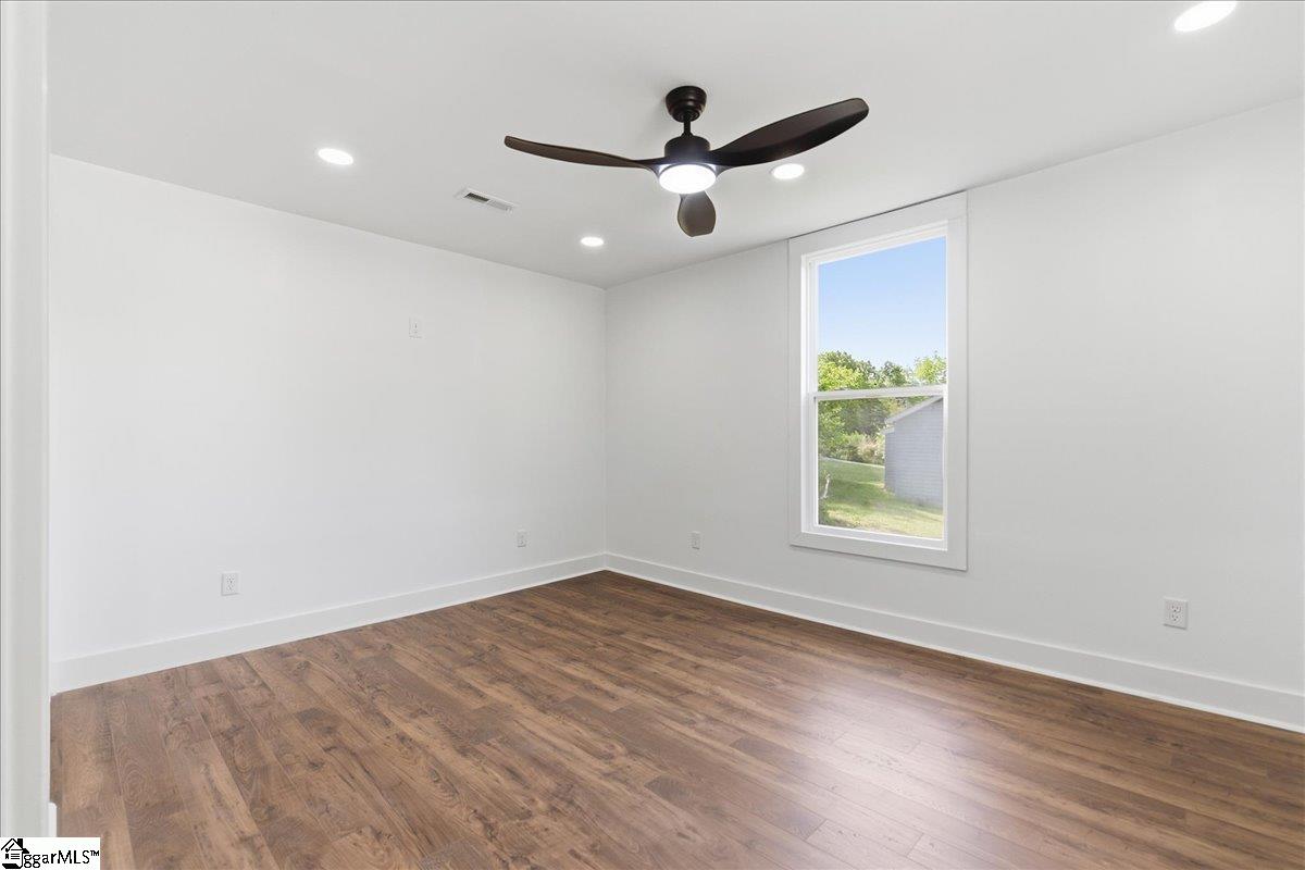 204 Kay Street Honea Path, SC 29654 - Photo 15 of 34