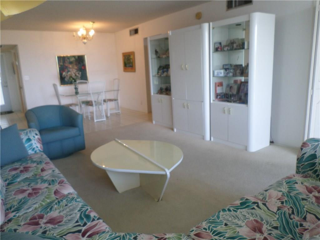 3000 Northeast 48th Court, Unit 302 Lighthouse Point, FL 33064 - Photo 5 of 31 Photo 5
