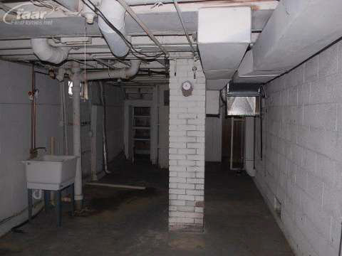 1318 Pierson Road Flint, MI 48505 - Photo 25 of 25 20421466-24.JPG
