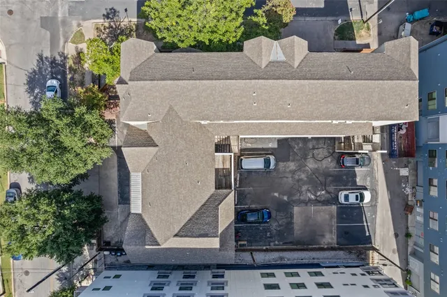 $325,000 | 2510 San Gabriel Street, Unit 204, Austin, TX 78705