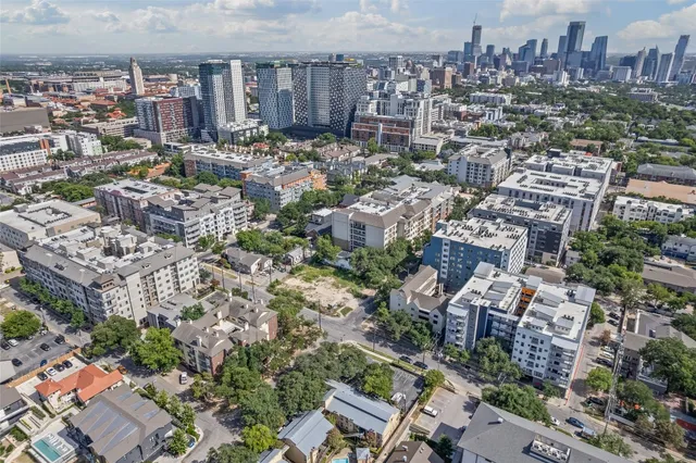 $325,000 | 2510 San Gabriel Street, Unit 204, Austin, TX 78705