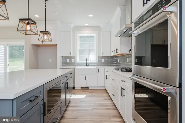 $1,850,000 | 3212 Richfield Lane, Phoenix, MD 21131