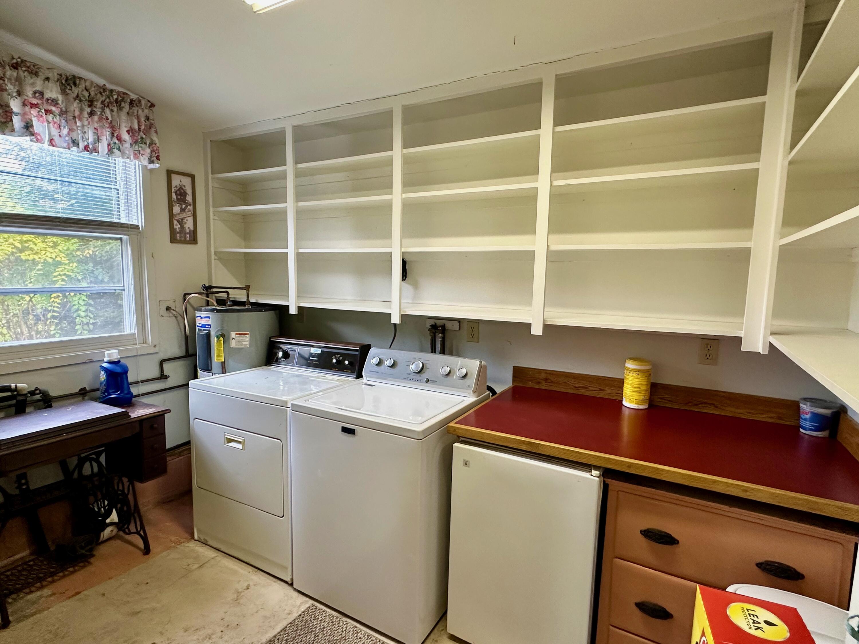 691 Branch Road Wells, ME 04090 - Photo 14 of 26 Library - 13 of 19