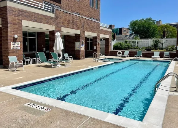 $835,000 | 950 Massachusetts Avenue, Unit 418, Cambridge, MA 02139