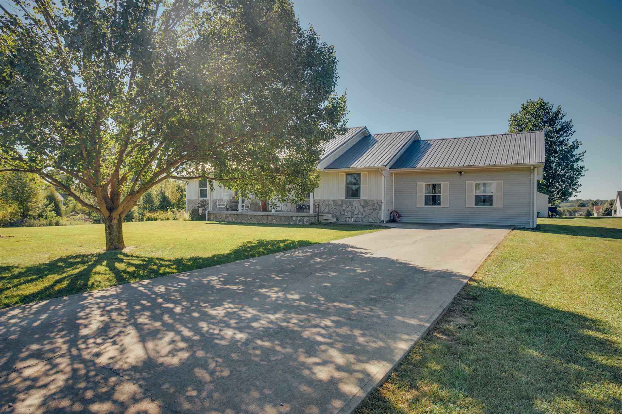 117 Peaceful Valley Road Mitchell, IN 47446 - Photo 3 of 29