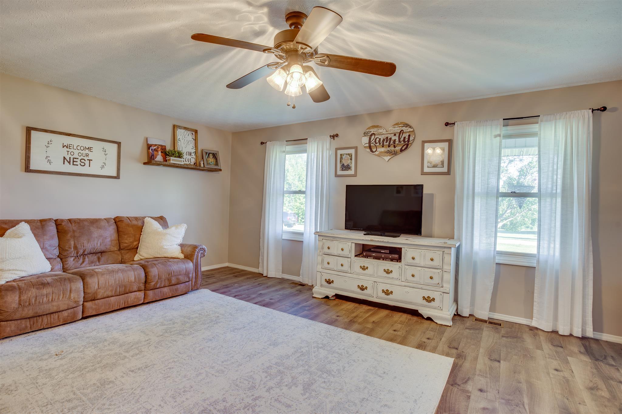 117 Peaceful Valley Road Mitchell, IN 47446 - Photo 8 of 29