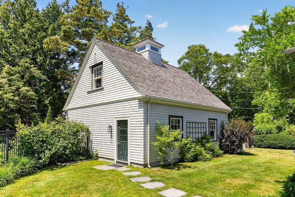 72 Water Street Marion, MA 02738 - Photo 37 of 42