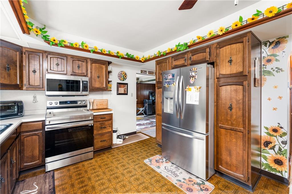 1560 Westerman Road Hermitage, PA 16148 - Photo 11 of 29 Gallery Image 11