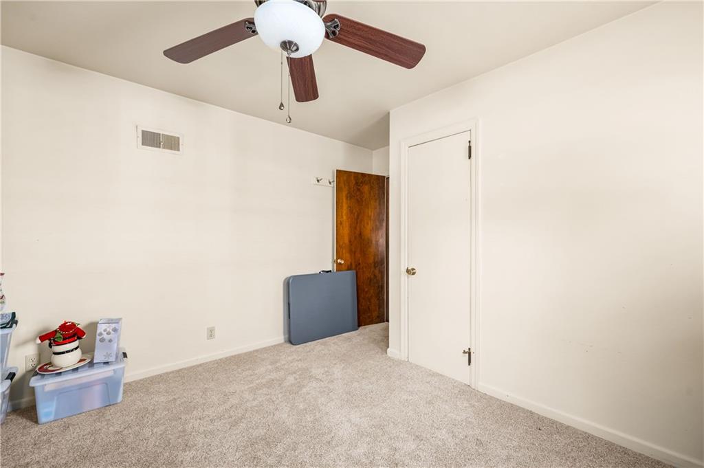 1560 Westerman Road Hermitage, PA 16148 - Photo 18 of 29 Gallery Image 18