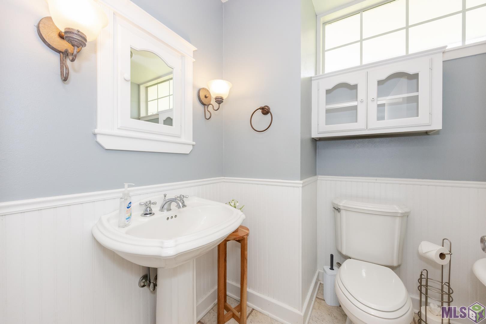 8675 West Fairway Drive Baton Rouge, LA 70809 - Photo 25 of 45