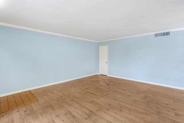 a view of empty room