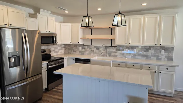 $2,400 | 4840 North Agua Fria Drive, Prescott Valley, AZ 86314