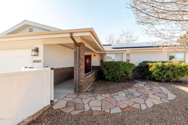 $2,400 | 4840 North Agua Fria Drive, Prescott Valley, AZ 86314
