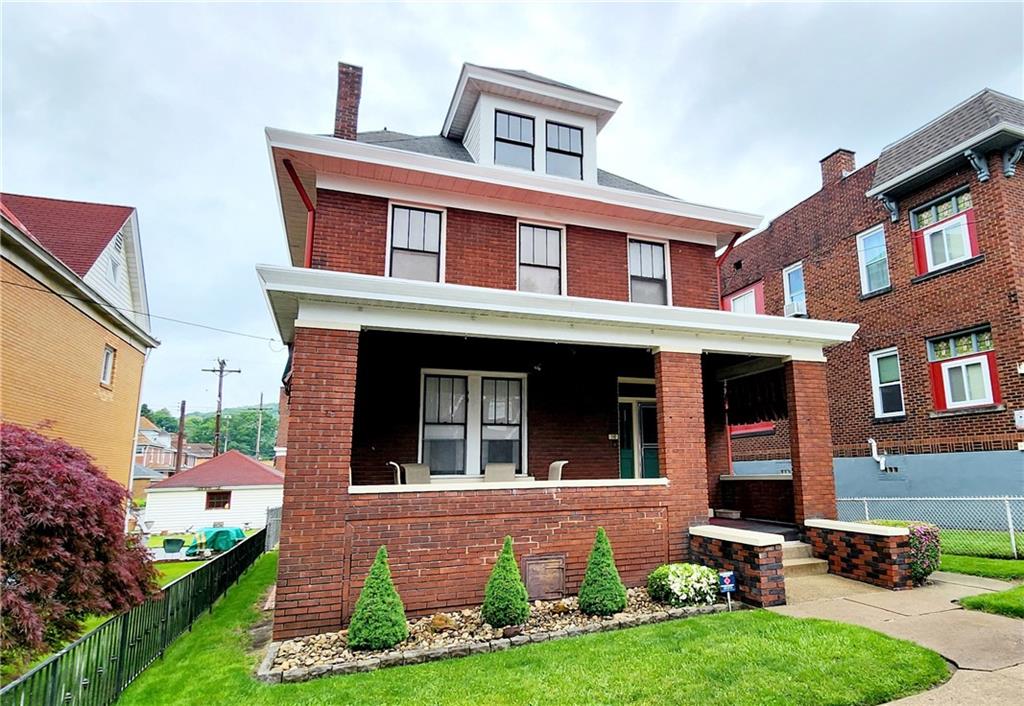 1146 Wayne Avenue McKees Rocks, PA 15136 - Photo 1 of 21 Gallery Image 1