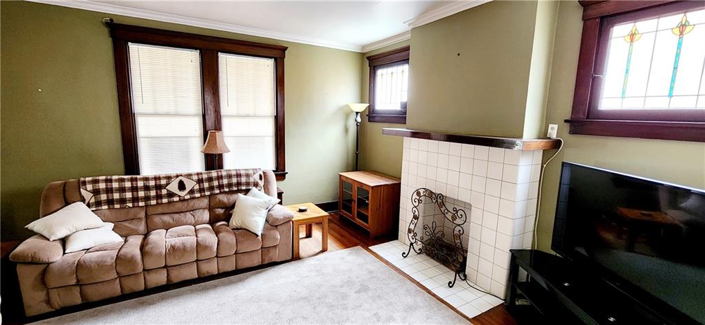 1146 Wayne Avenue McKees Rocks, PA 15136 - Photo 6 of 21 Gallery Image 6