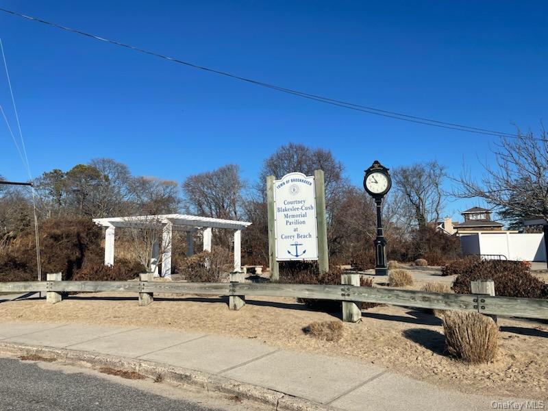 8 Atlantic Avenue Blue Point, NY 11715 - Photo 24 of 24 a view of a house with a park