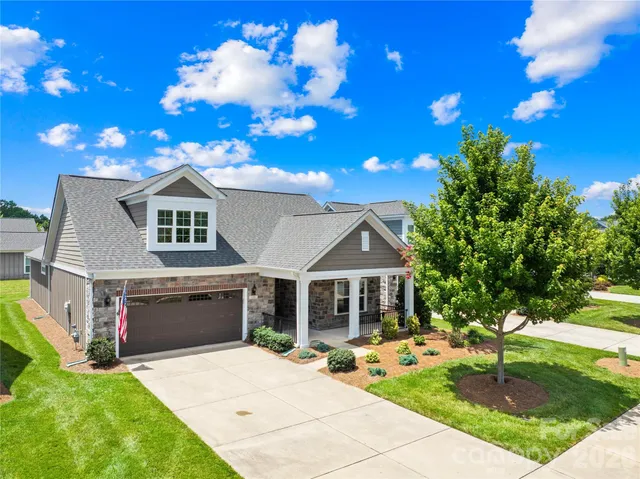 $745,000 | 135 Valleymist Lane, Mooresville, NC 28117