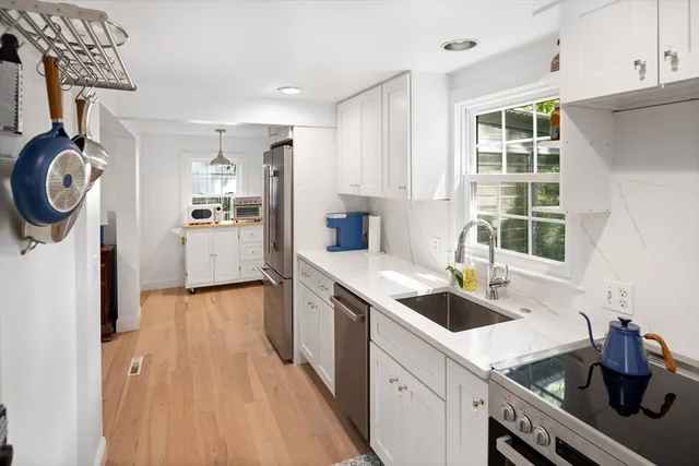 $429,000 | 15 Rock Lane, Norton, MA 02766