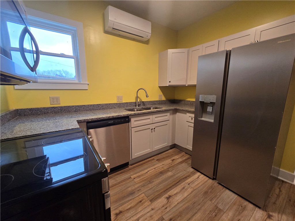 27 East Main Street, Unit 203 Waterloo, NY 13165 - Photo 4 of 6